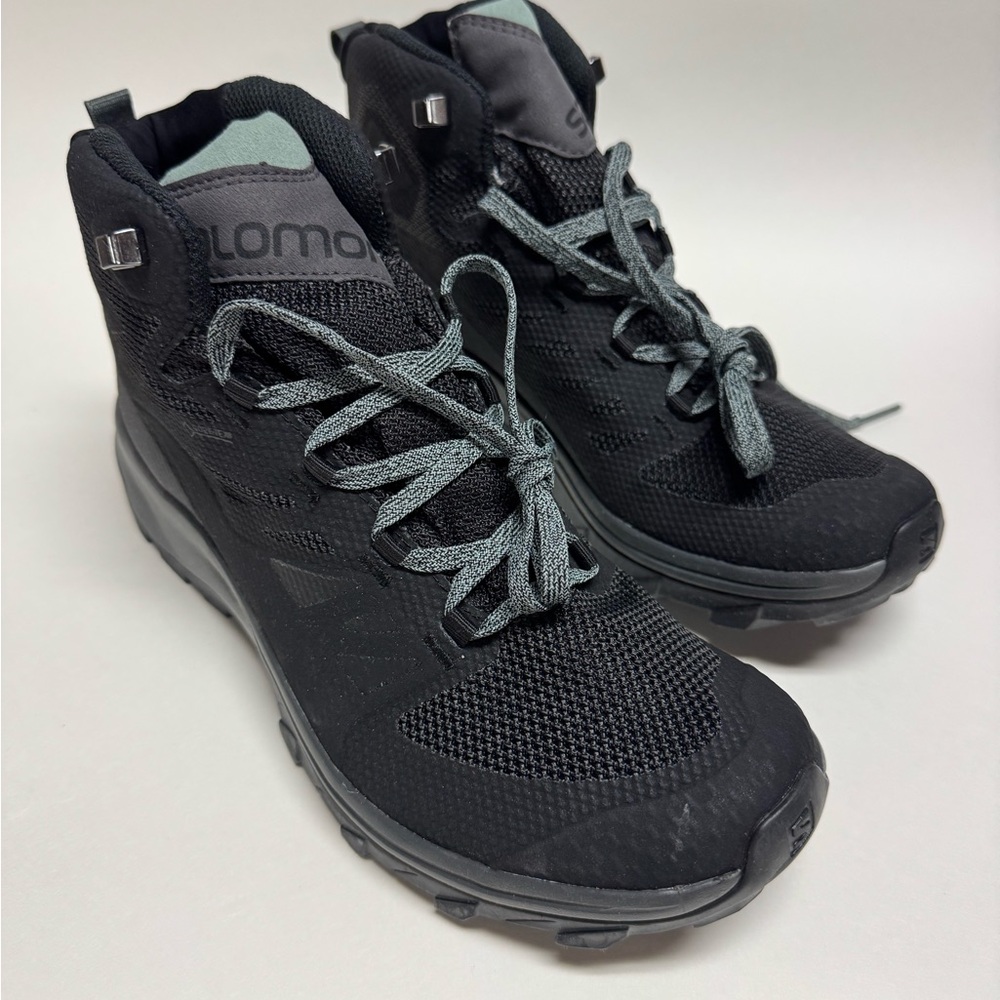 Salomon Women's Black Hiking Shoes
